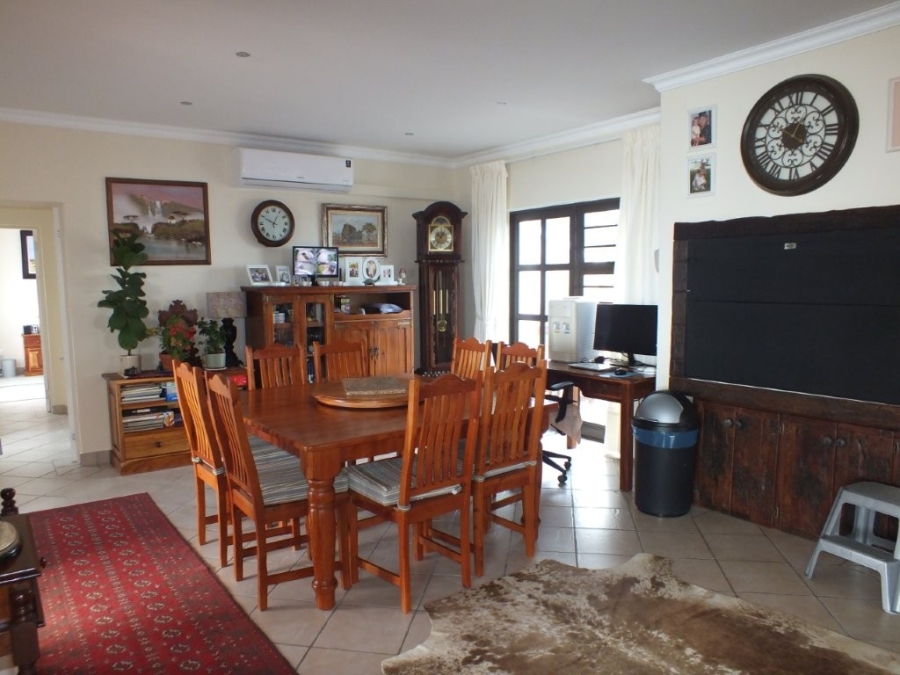 4 Bedroom Property for Sale in Dana Bay Western Cape